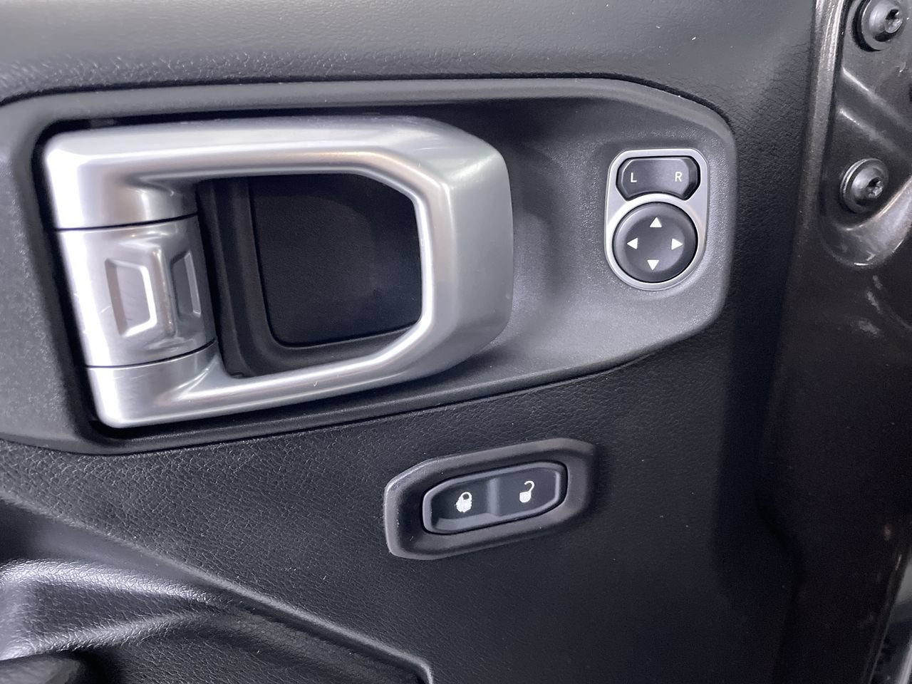 2019 Jeep Wrangler Sport S