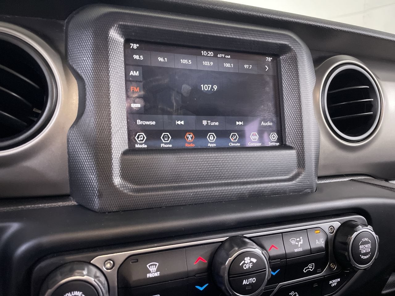 2019 Jeep Wrangler Sport S