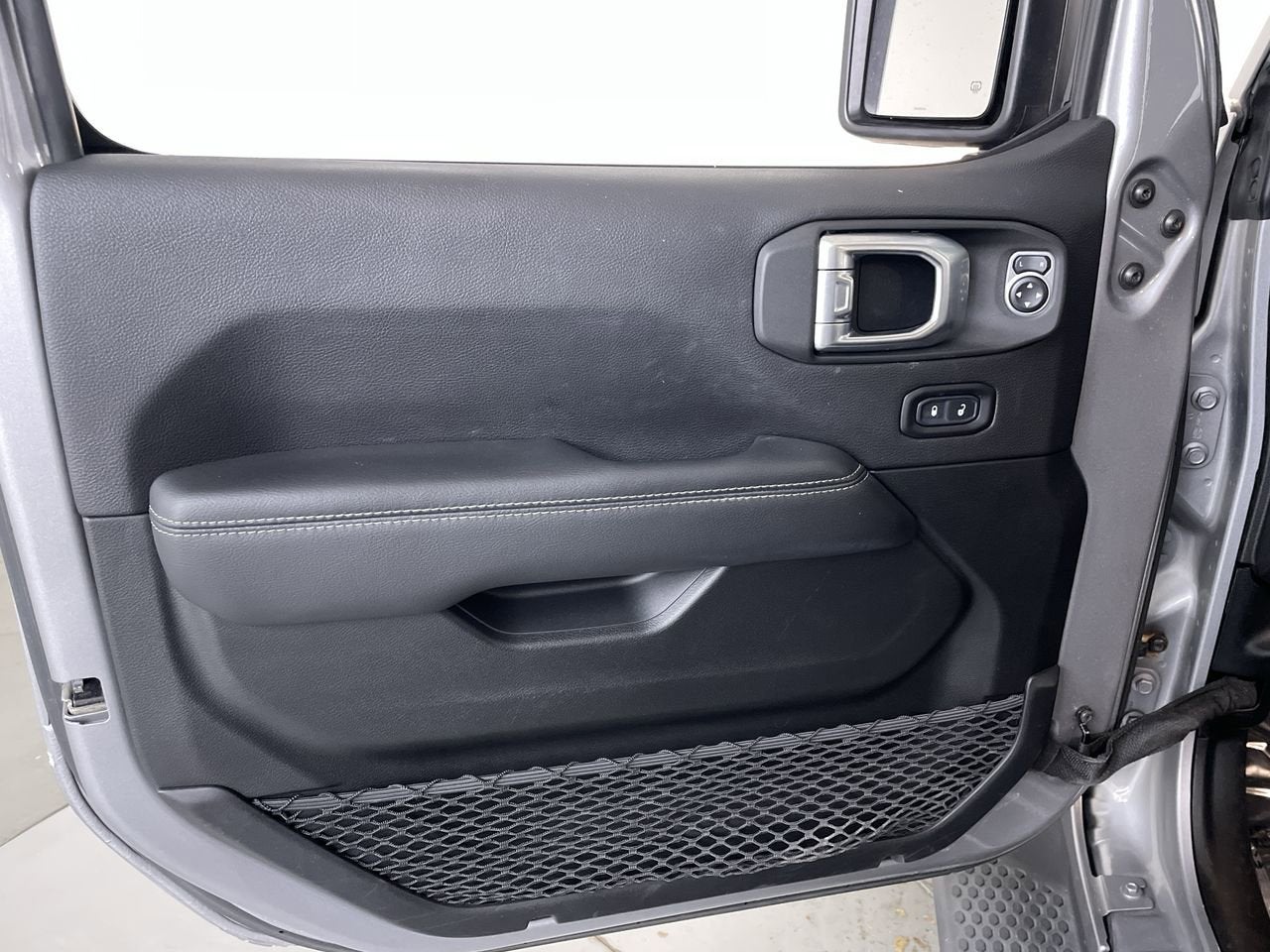 2020 Jeep Wrangler Sahara