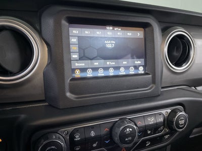 2020 Jeep Wrangler Sahara