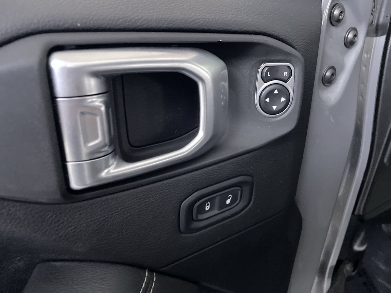 2020 Jeep Wrangler Sahara