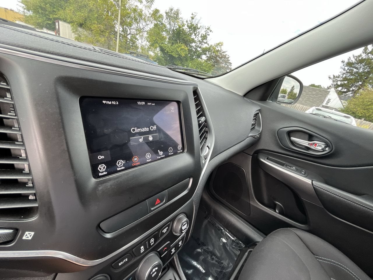 2020 Jeep Cherokee Latitude