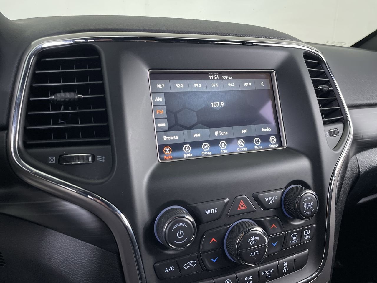 2021 Jeep Grand Cherokee Laredo E