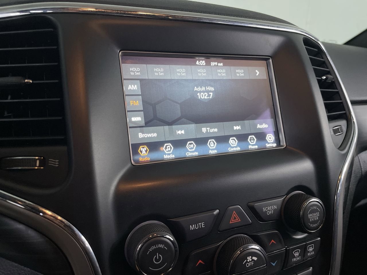 2021 Jeep Grand Cherokee Laredo E