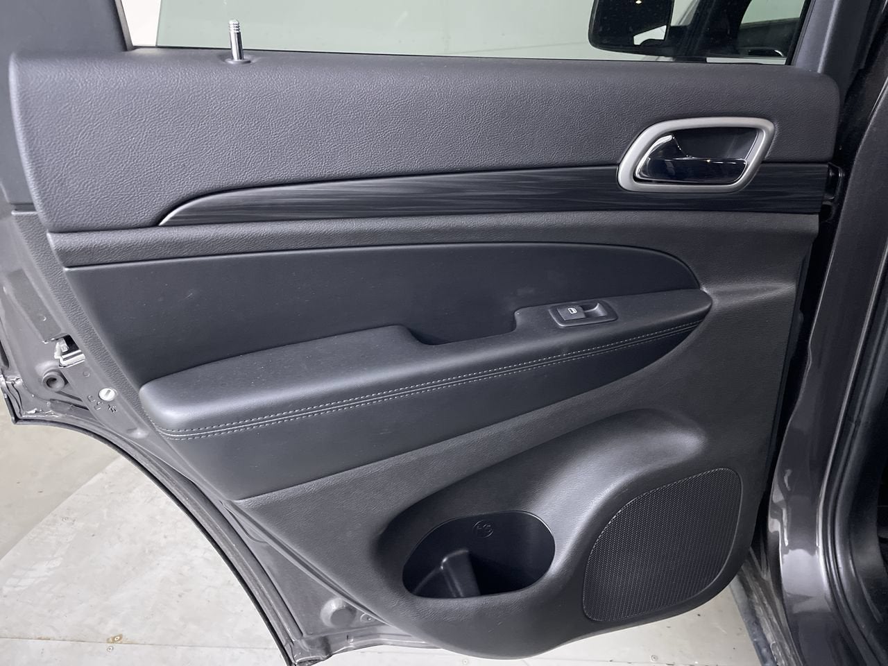 2019 Jeep Grand Cherokee Laredo E