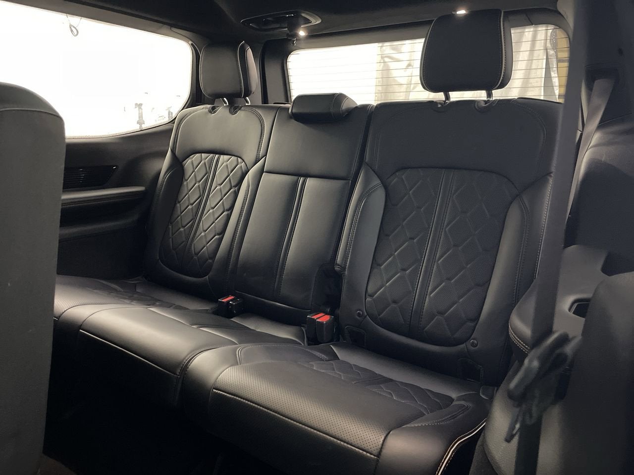 2022 Jeep Grand Wagoneer Series III