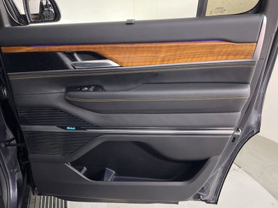 2022 Jeep Grand Wagoneer Series III