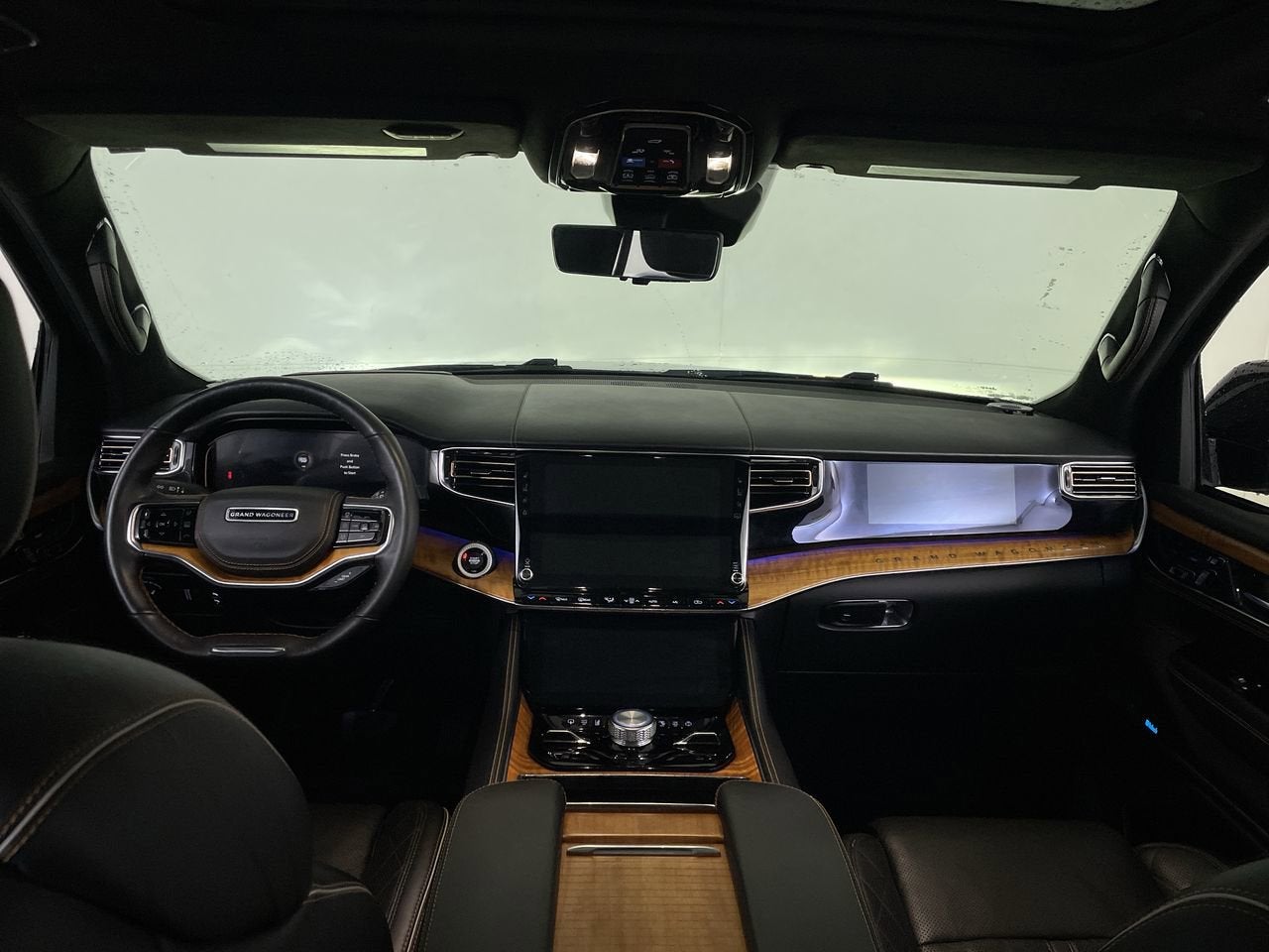 2022 Jeep Grand Wagoneer Series III