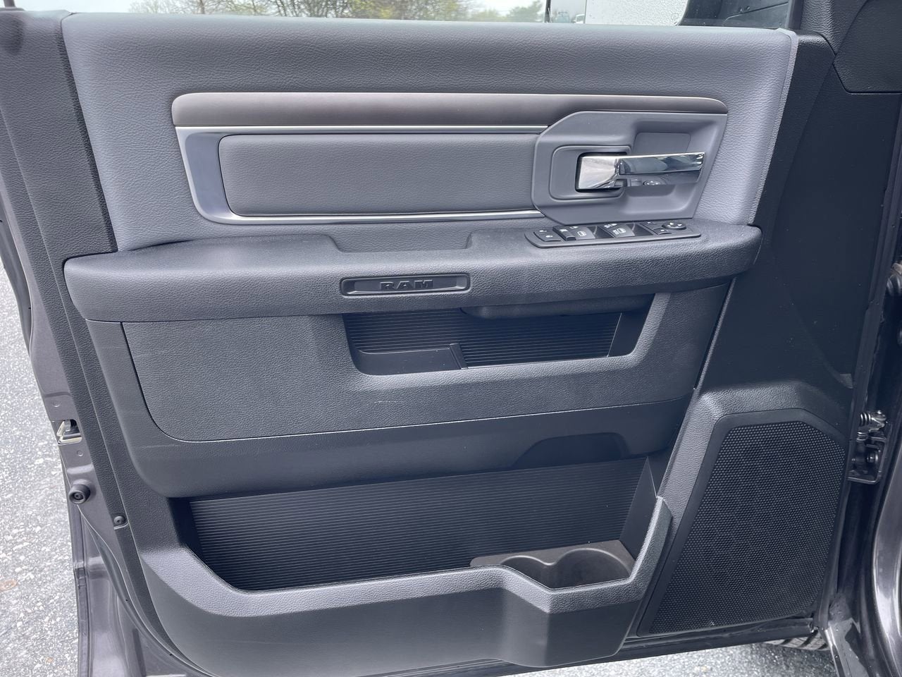 2023 RAM 1500 Classic SLT