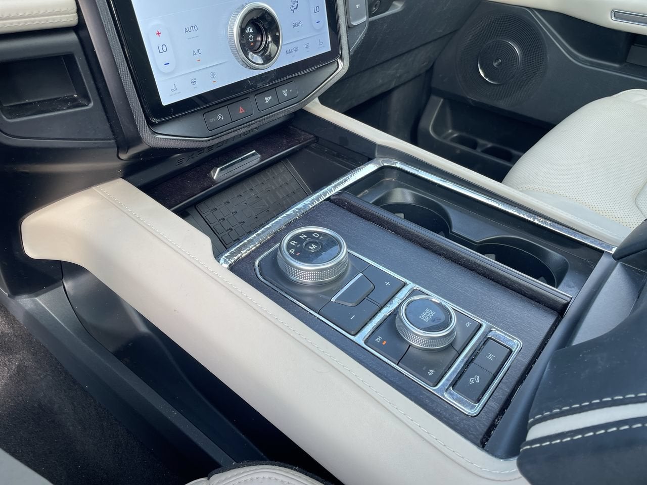 2023 Ford Expedition Max Platinum