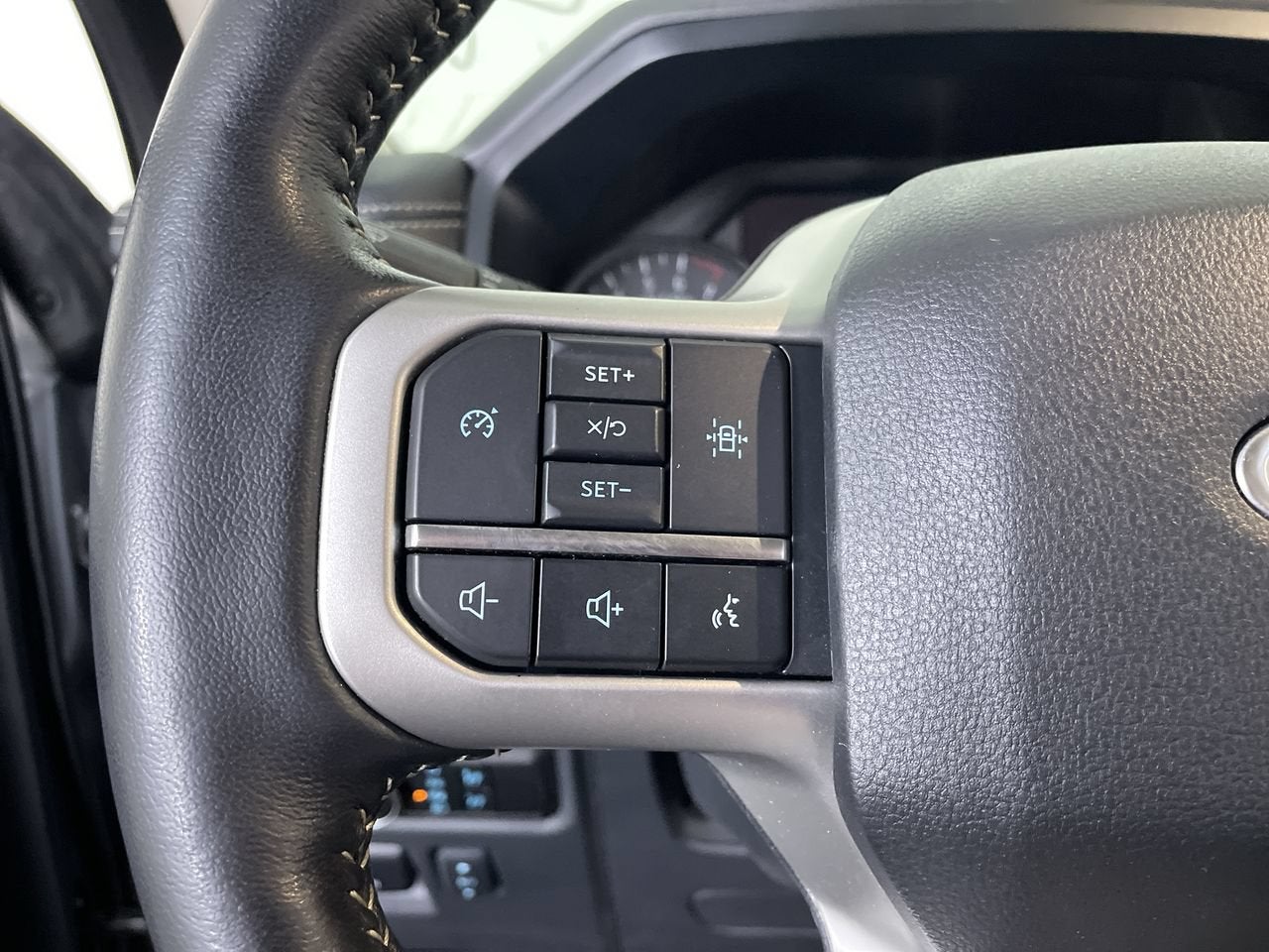 2023 Ford Expedition XLT