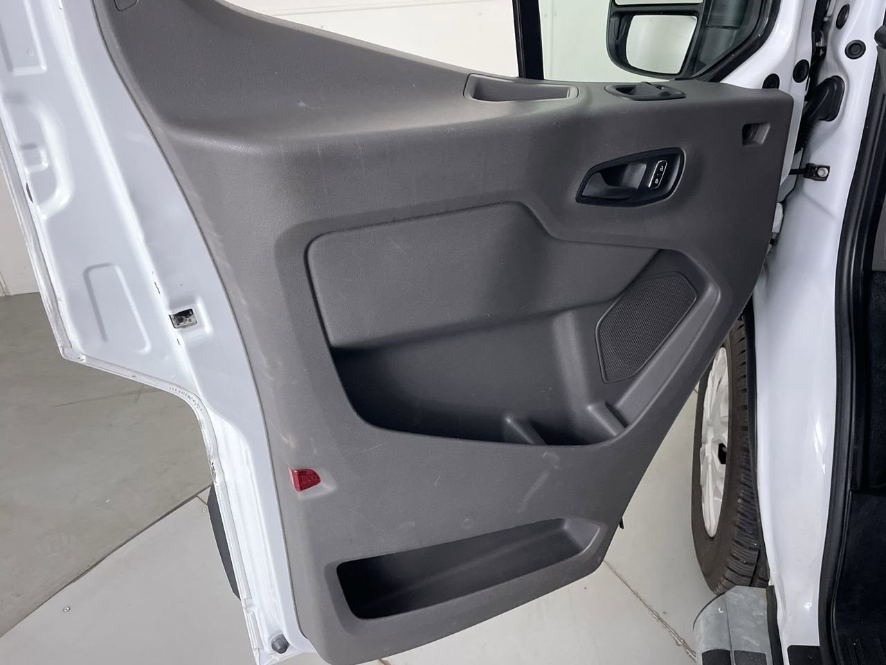 2023 Ford Transit Cargo Van T-250 130" Low Rf 9070 GVWR RWD