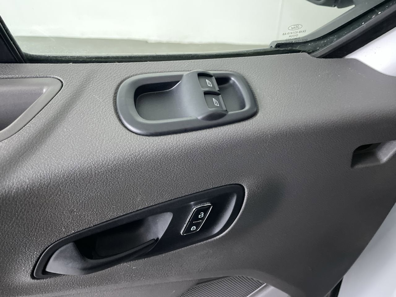 2023 Ford Transit Cargo Van T-250 130" Low Rf 9070 GVWR RWD