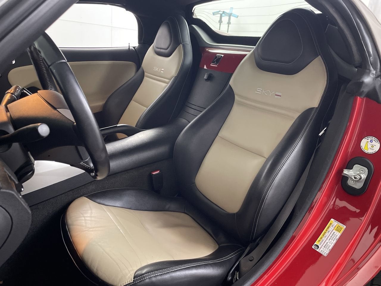 2007 Saturn Sky Red Line