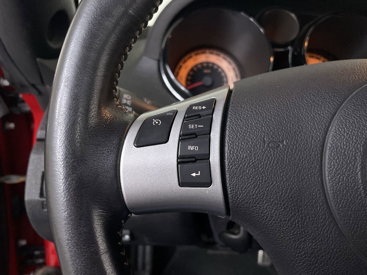 2007 Saturn Sky Red Line