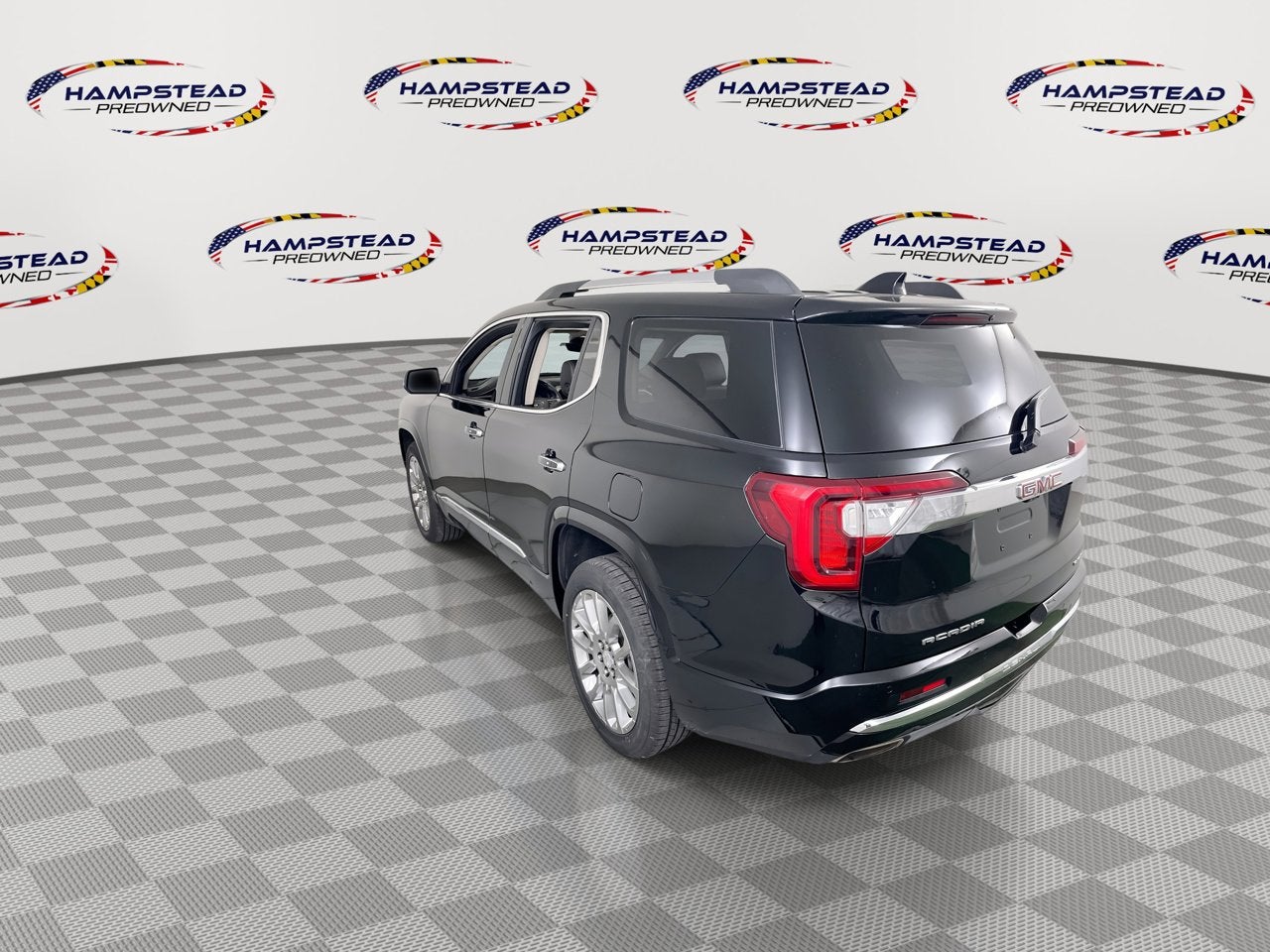 2022 GMC Acadia Denali