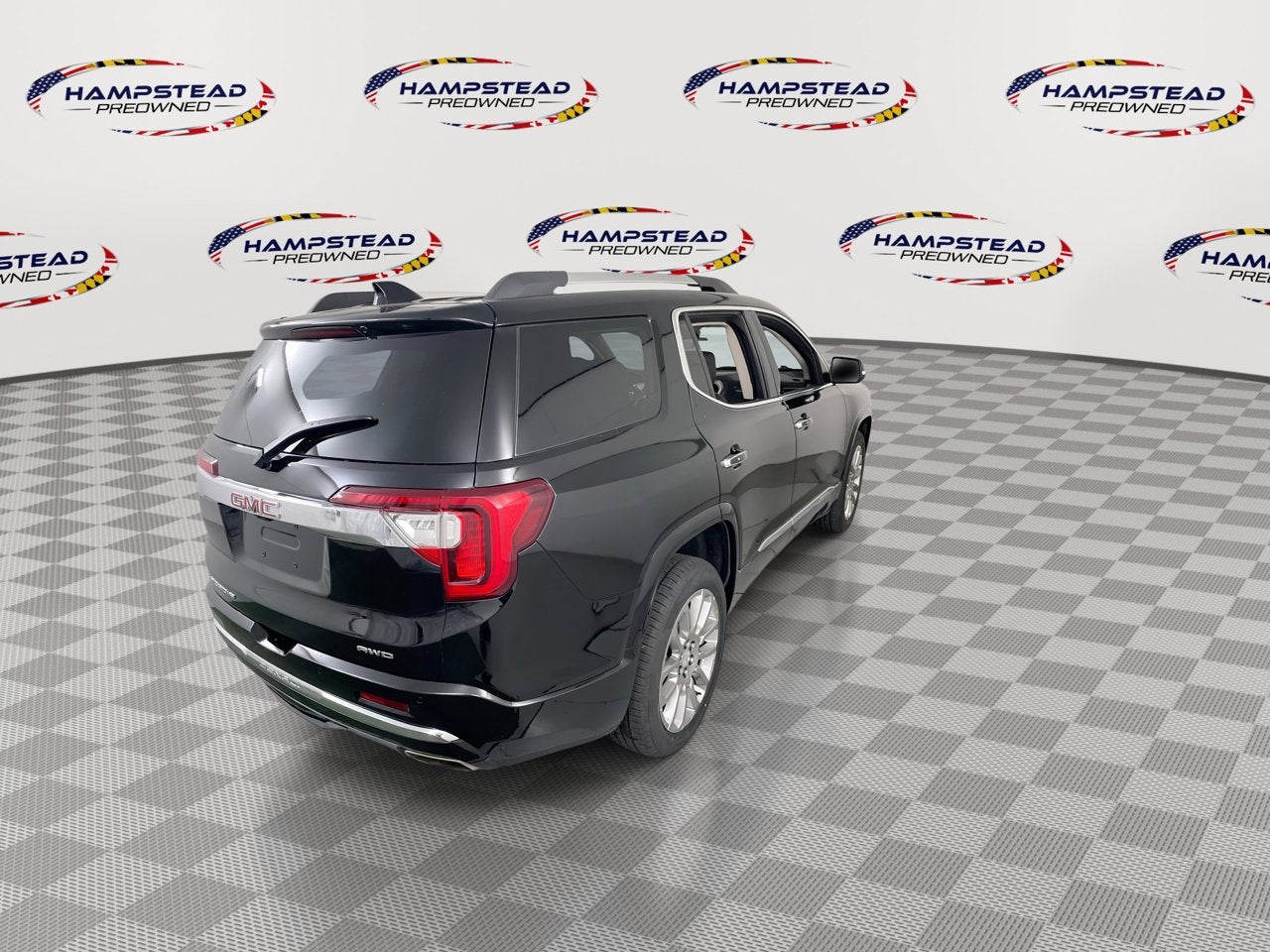 2022 GMC Acadia Denali