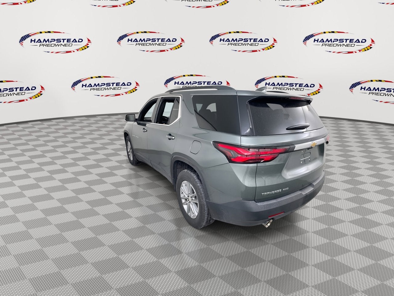 2023 Chevrolet Traverse LT Leather