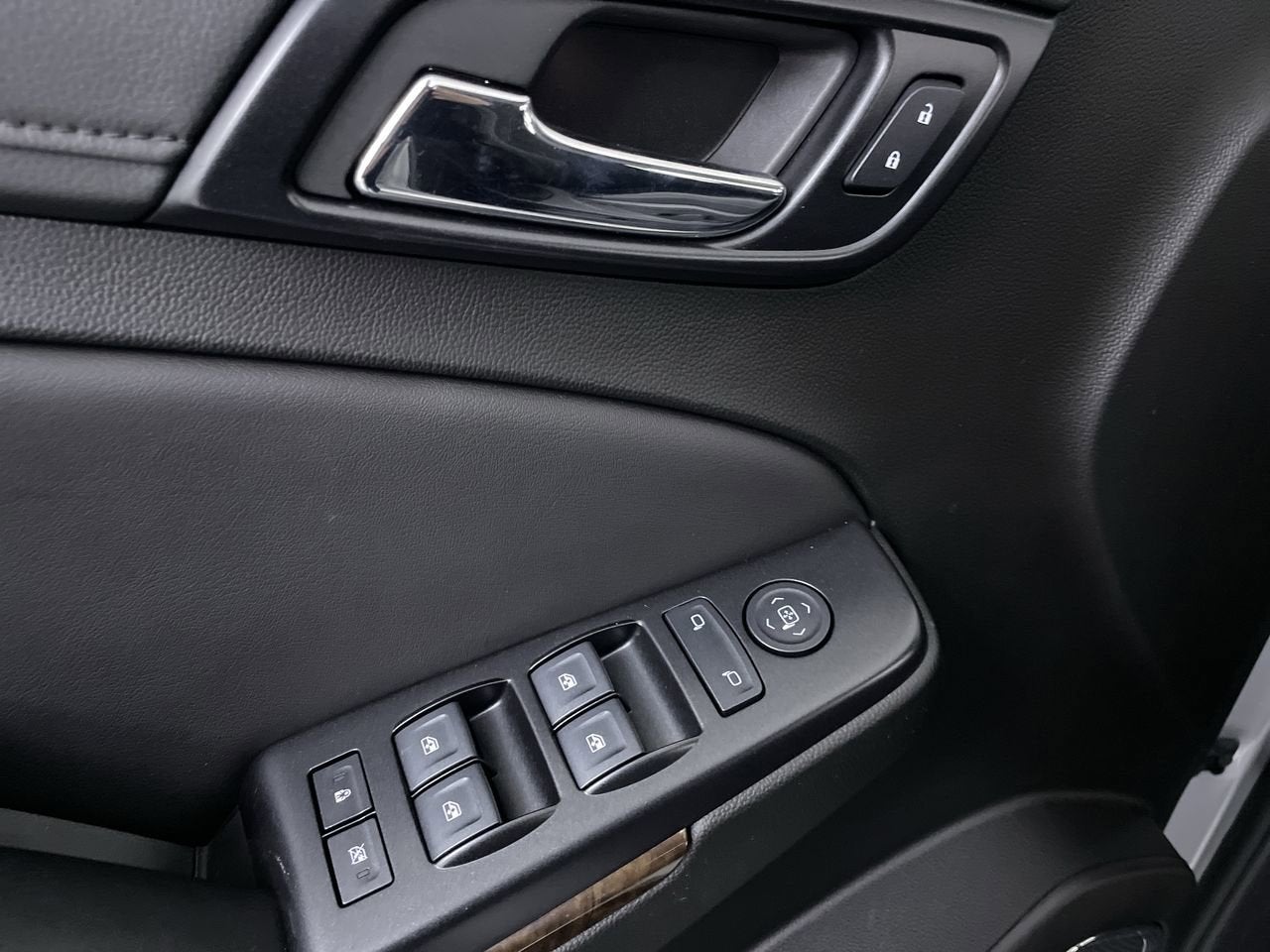 2020 Chevrolet Tahoe LS