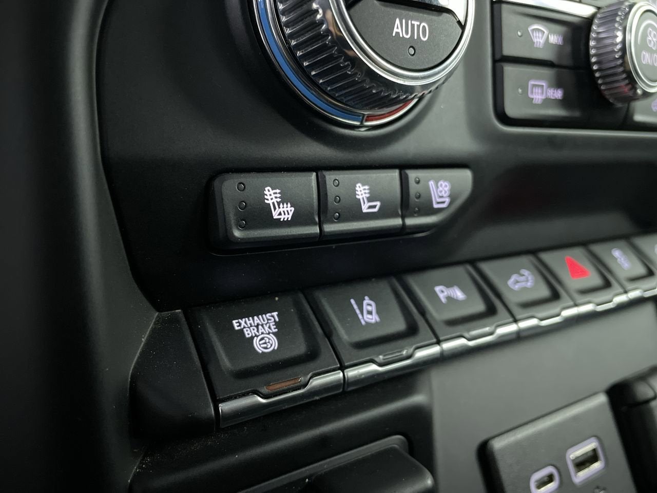 2021 GMC Sierra 3500HD Denali