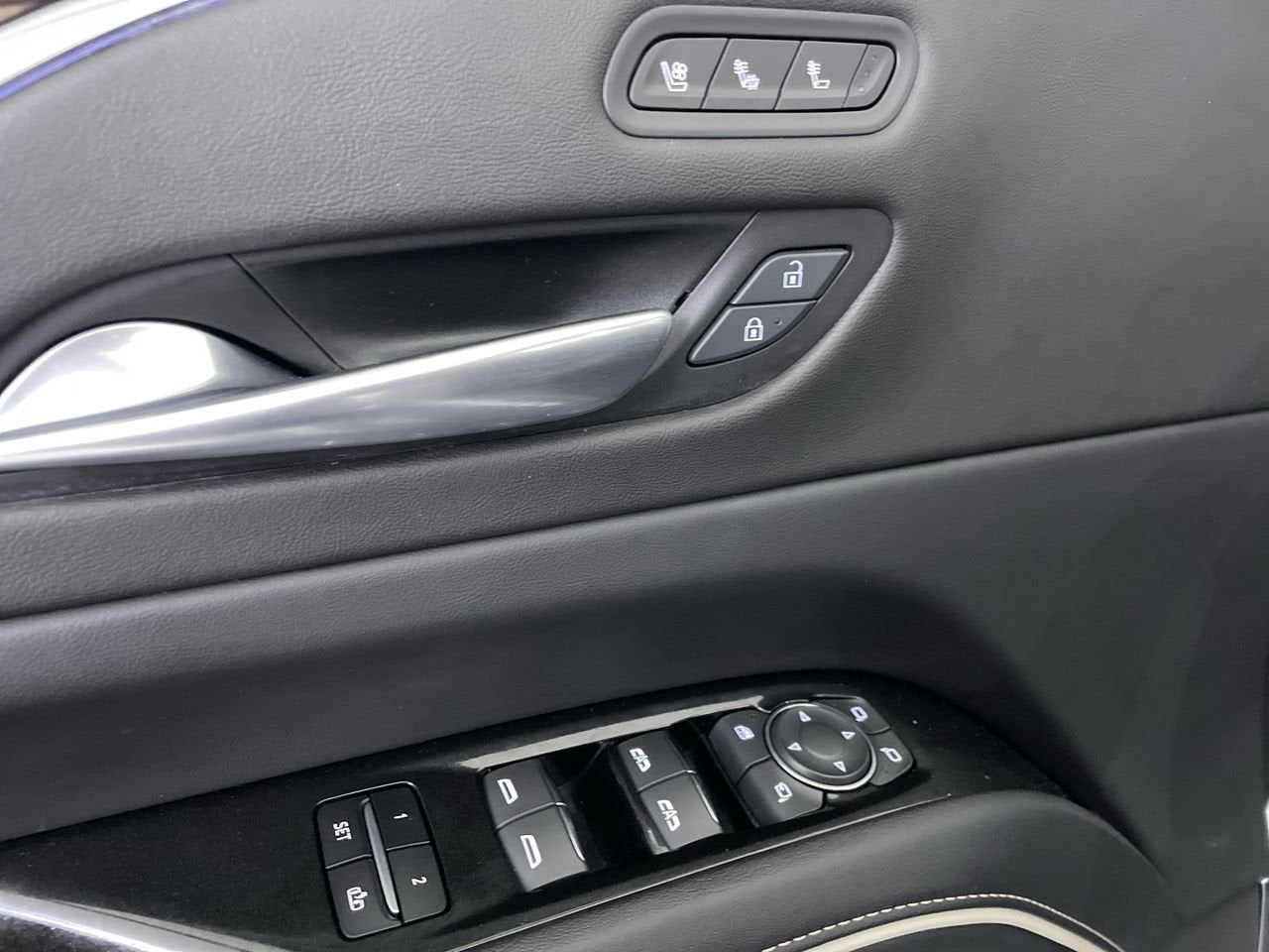 2023 Cadillac Escalade 4WD Premium Luxury