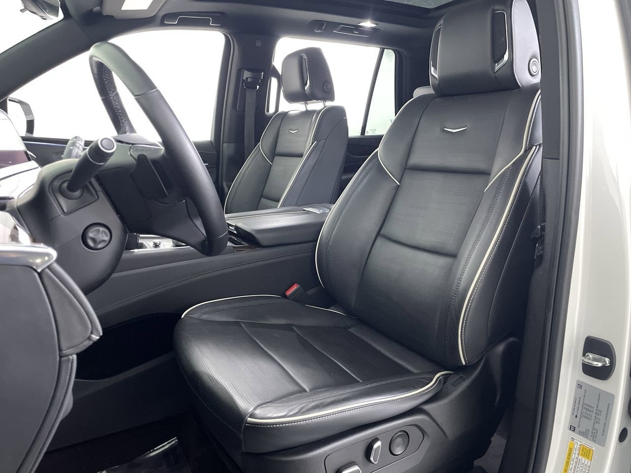 2023 Cadillac Escalade 4WD Premium Luxury