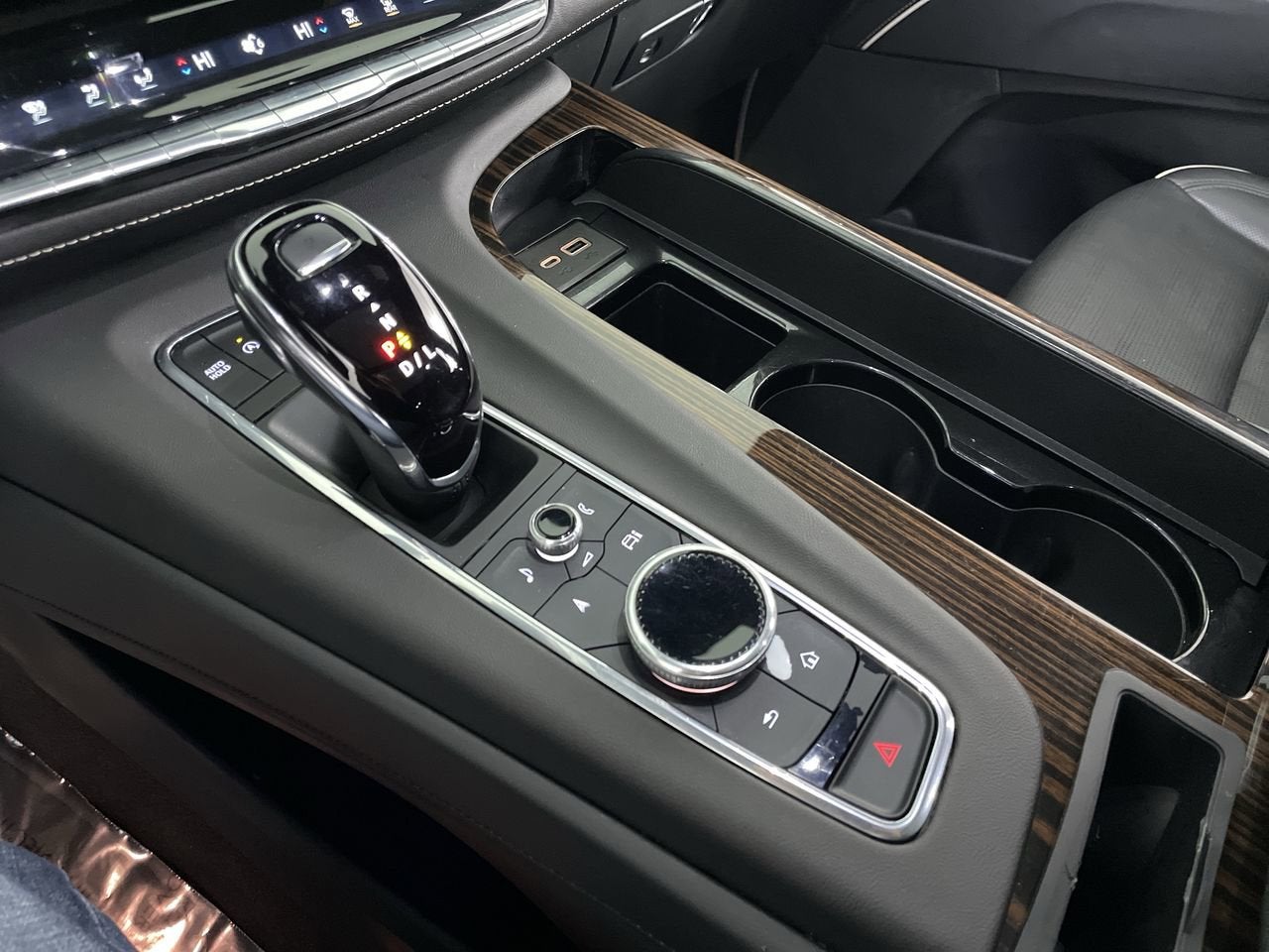 2023 Cadillac Escalade 4WD Premium Luxury