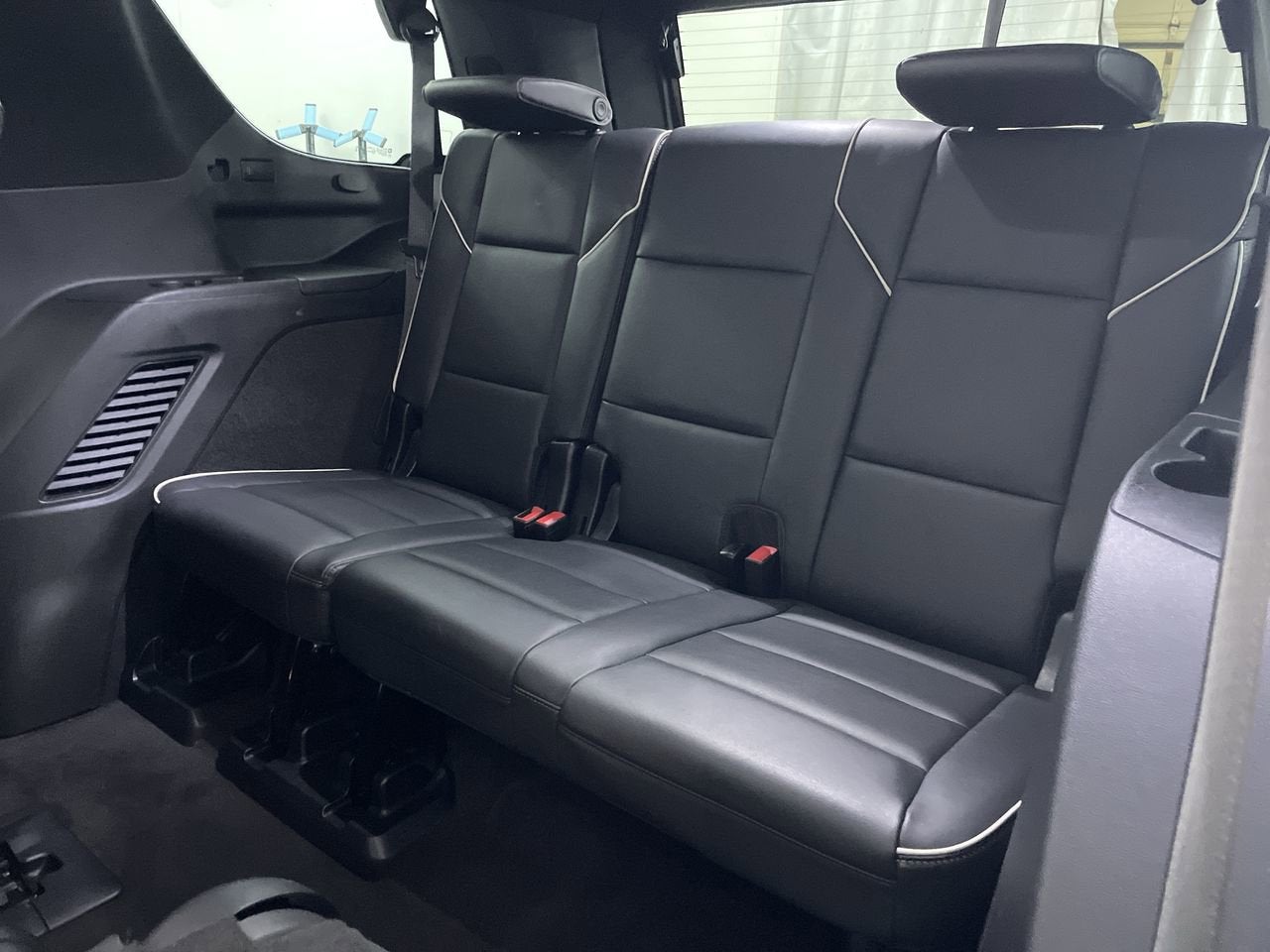 2023 Cadillac Escalade 4WD Premium Luxury