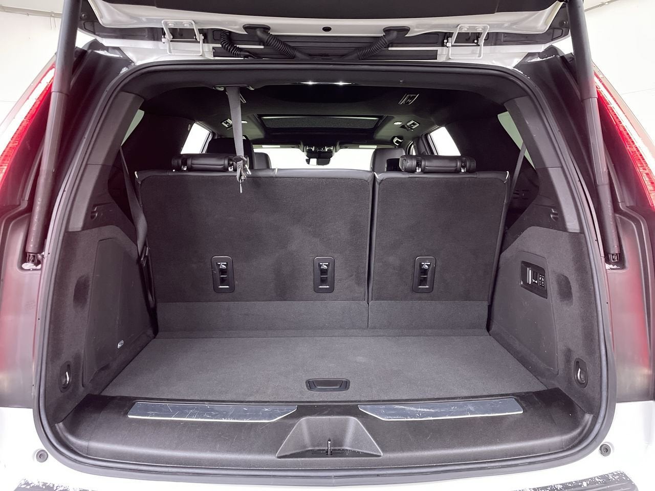 2023 Cadillac Escalade 4WD Premium Luxury