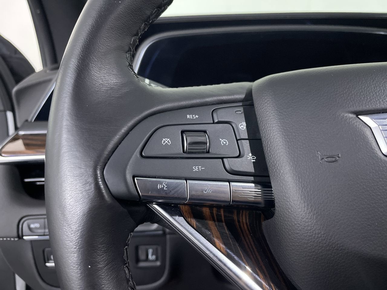 2023 Cadillac Escalade 4WD Premium Luxury