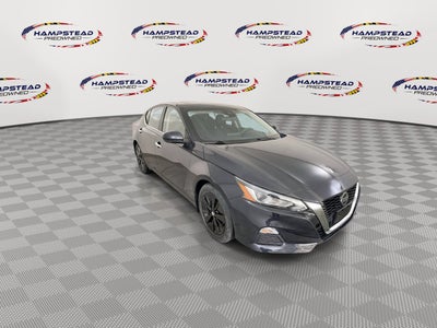 2022 Nissan Altima 2.5 SV