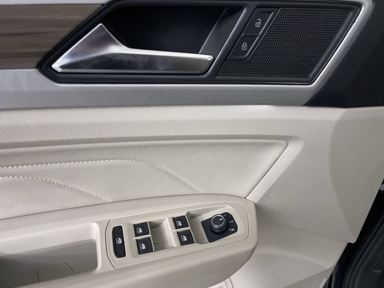 2023 Volkswagen Atlas 3.6L V6 SEL
