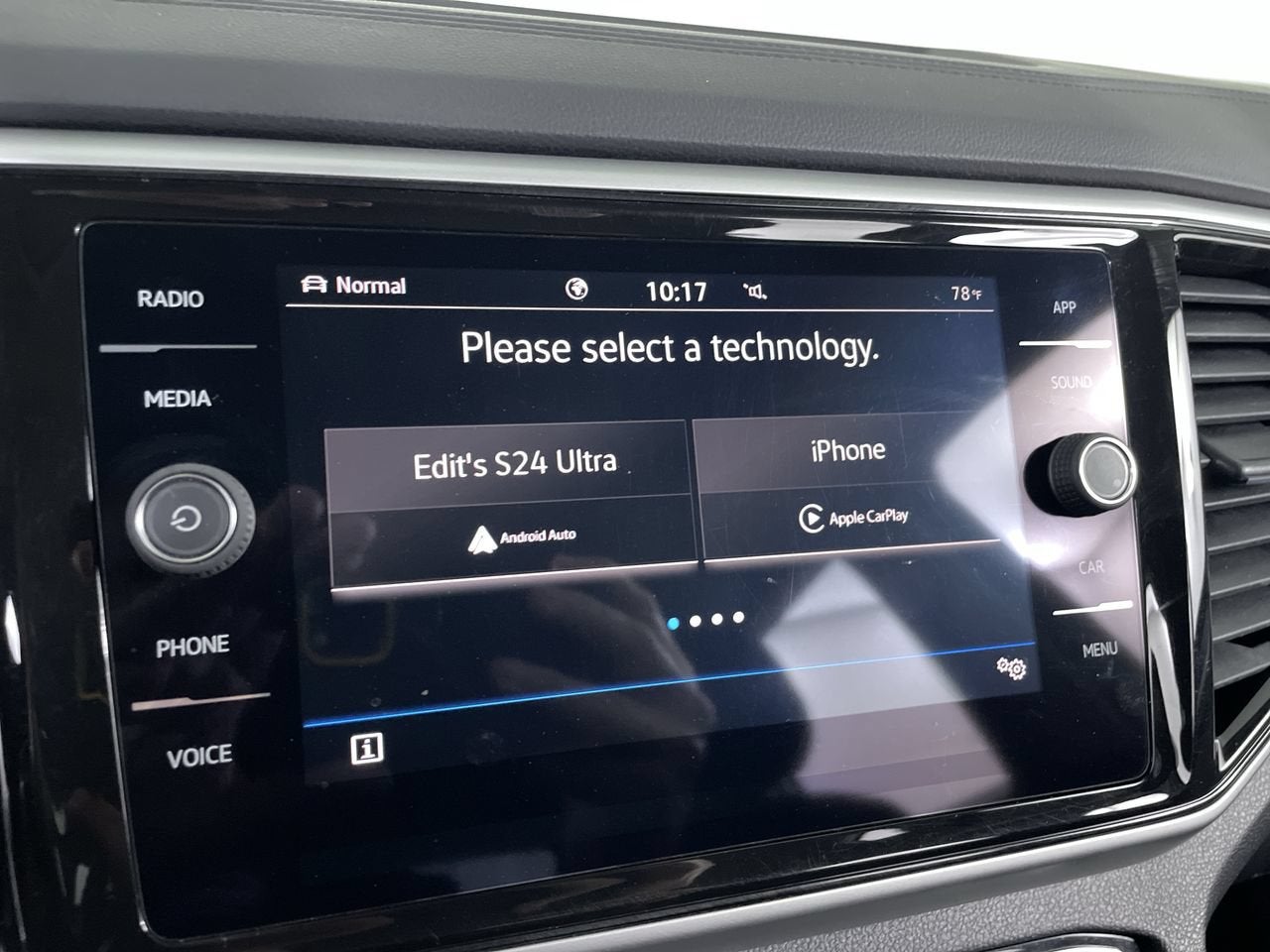 2022 Volkswagen Atlas 3.6L V6 SE w/Technology