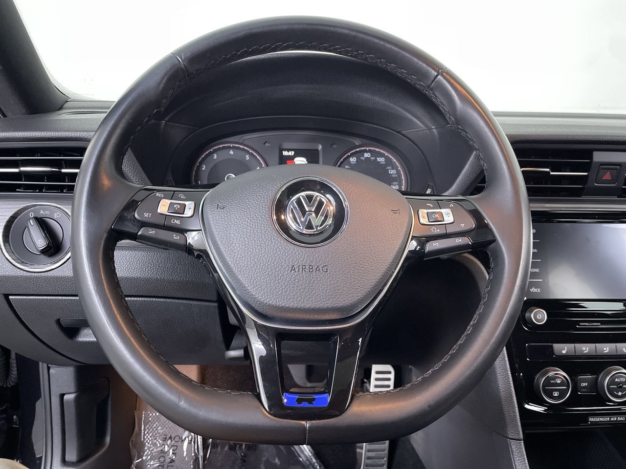 2021 Volkswagen Passat 2.0T R-Line