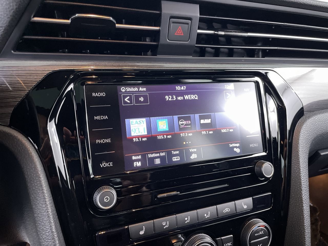 2021 Volkswagen Passat 2.0T R-Line