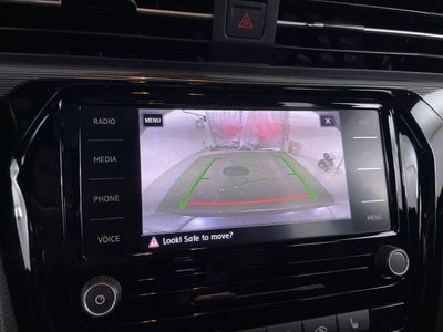 2021 Volkswagen Passat 2.0T R-Line
