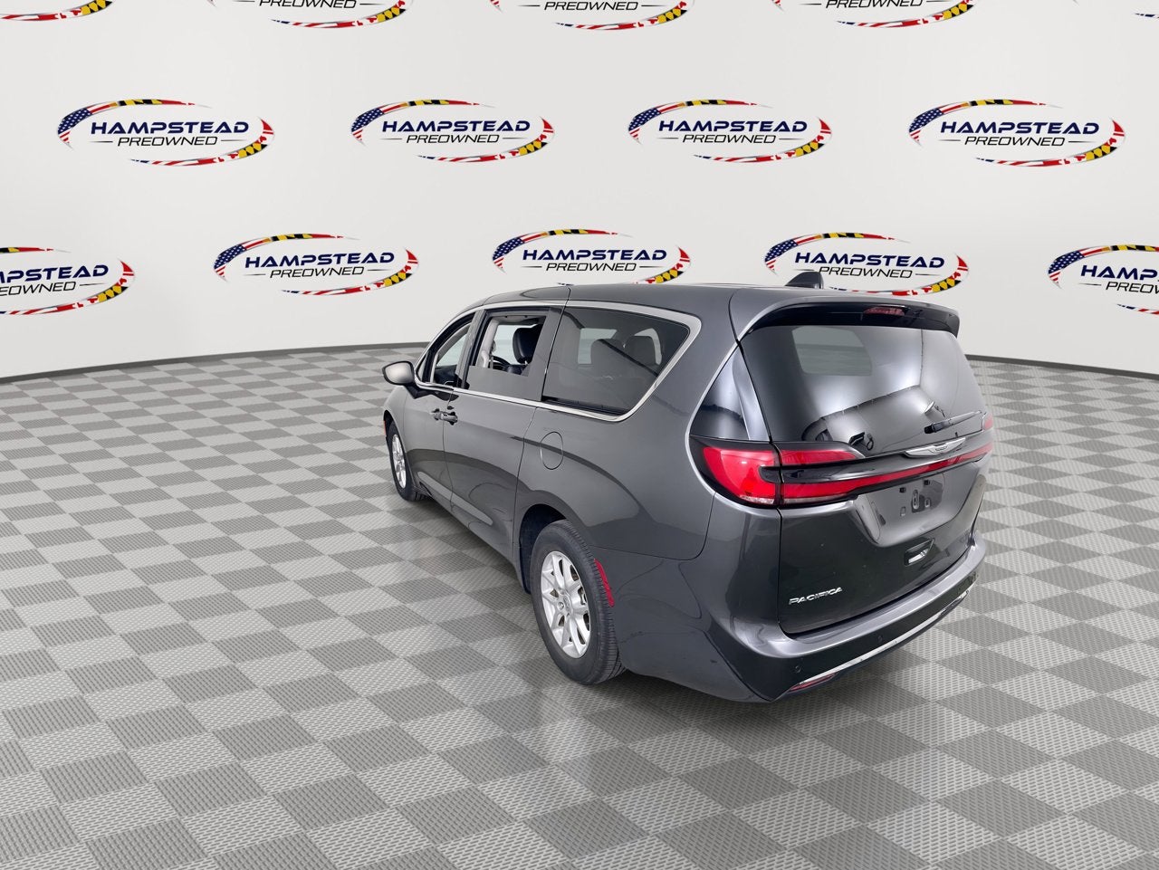 2023 Chrysler Pacifica Touring L
