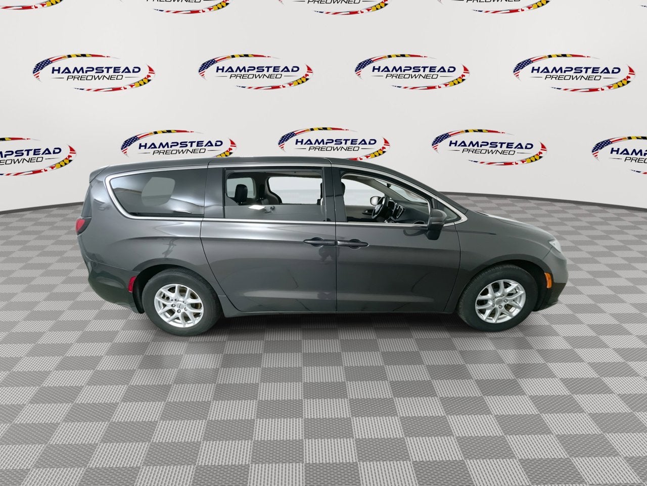 2023 Chrysler Pacifica Touring L
