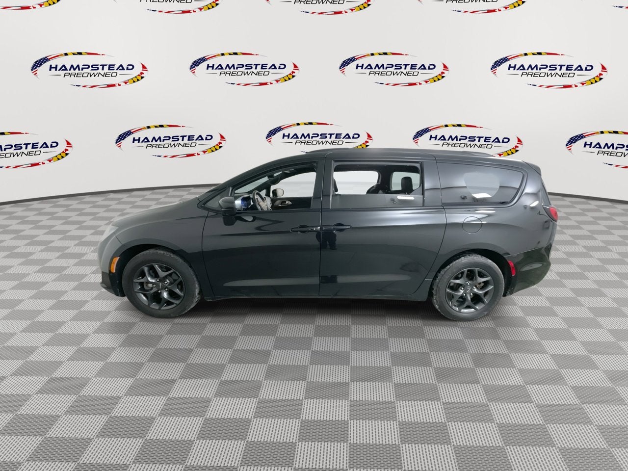 2020 Chrysler Pacifica Touring L