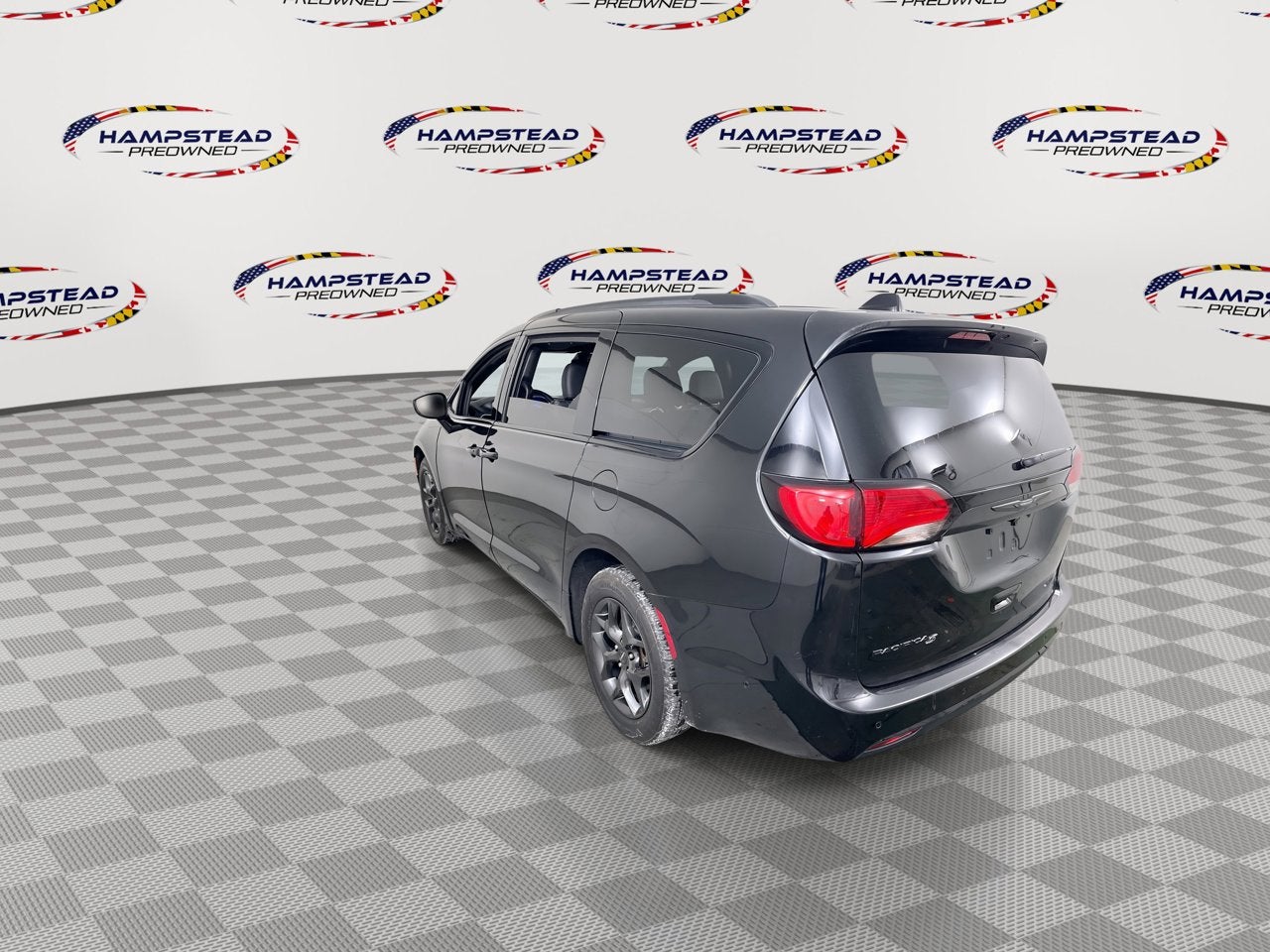 2020 Chrysler Pacifica Touring L