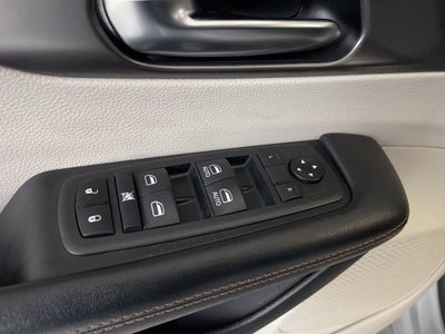 2020 Chrysler Pacifica Touring