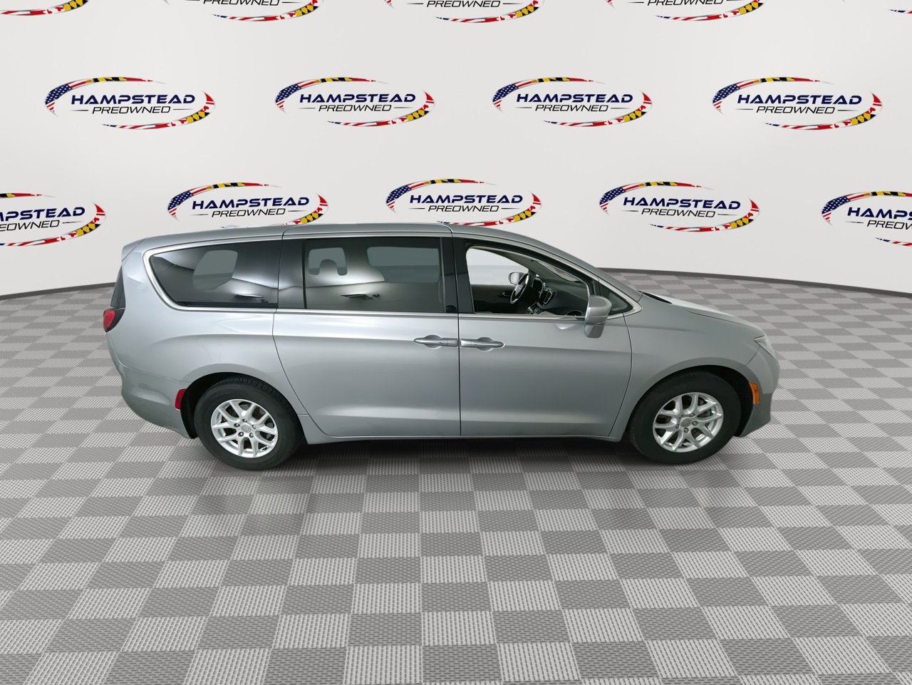 2020 Chrysler Pacifica Touring