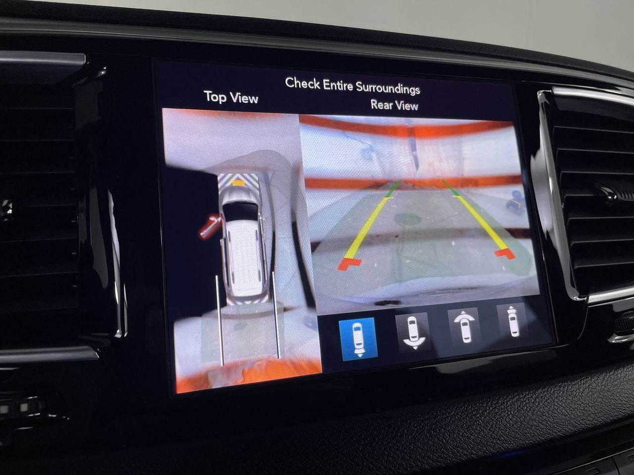 2019 Chrysler Pacifica Touring Plus