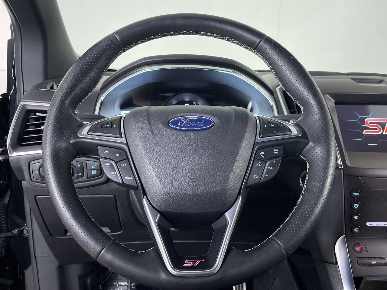 2020 Ford Edge ST