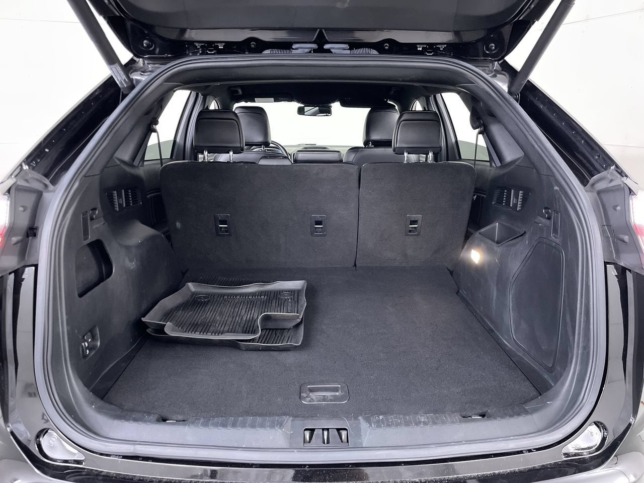 2020 Ford Edge ST