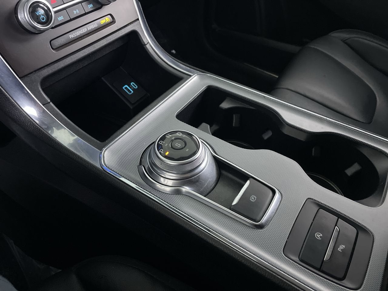 2021 Ford Edge Titanium