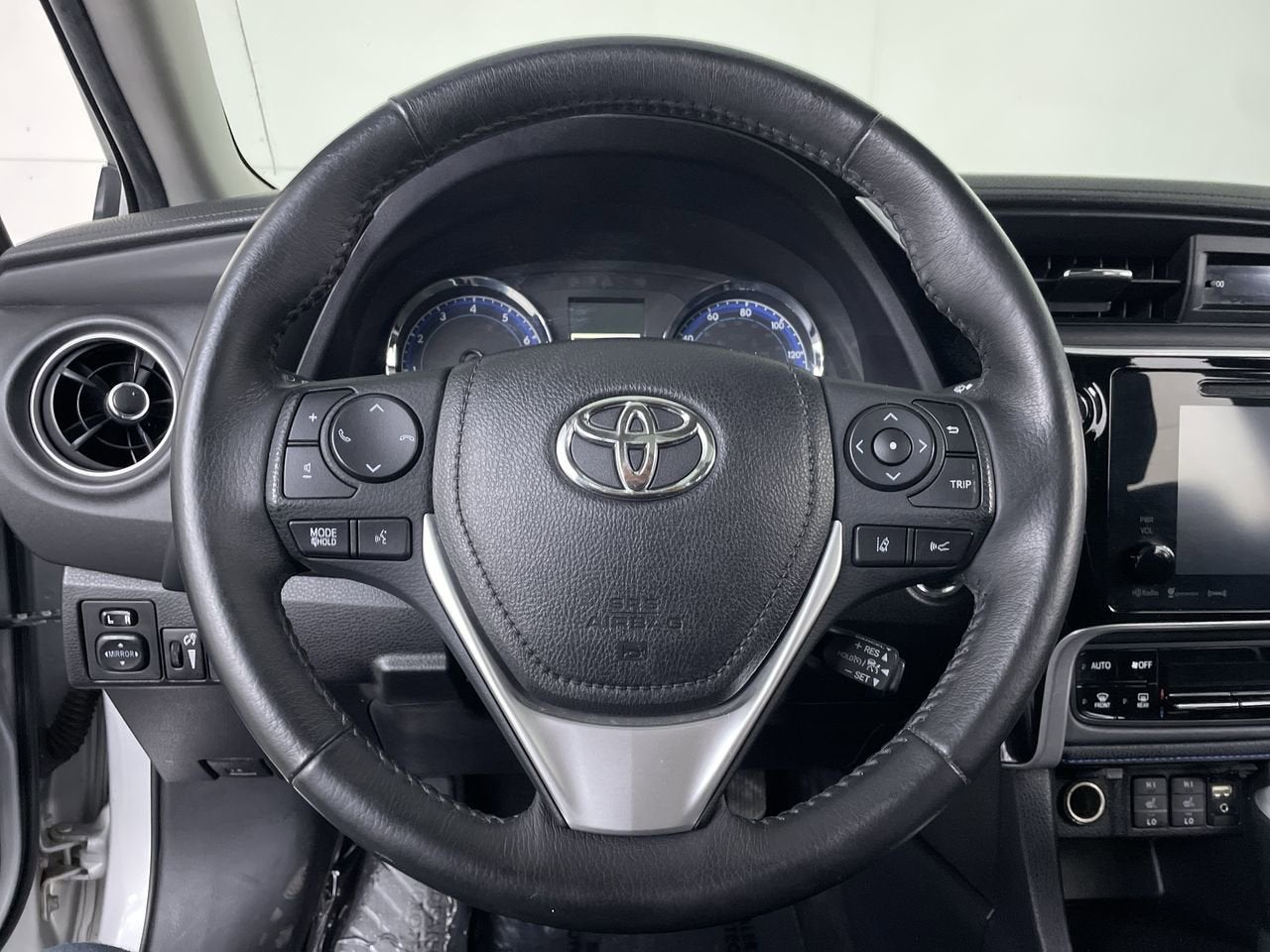2017 Toyota Corolla XSE