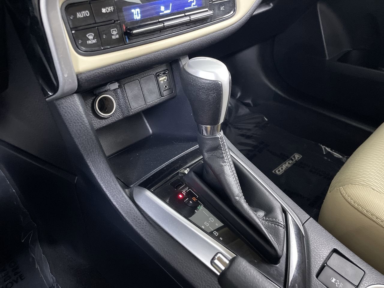 2017 Toyota Corolla LE