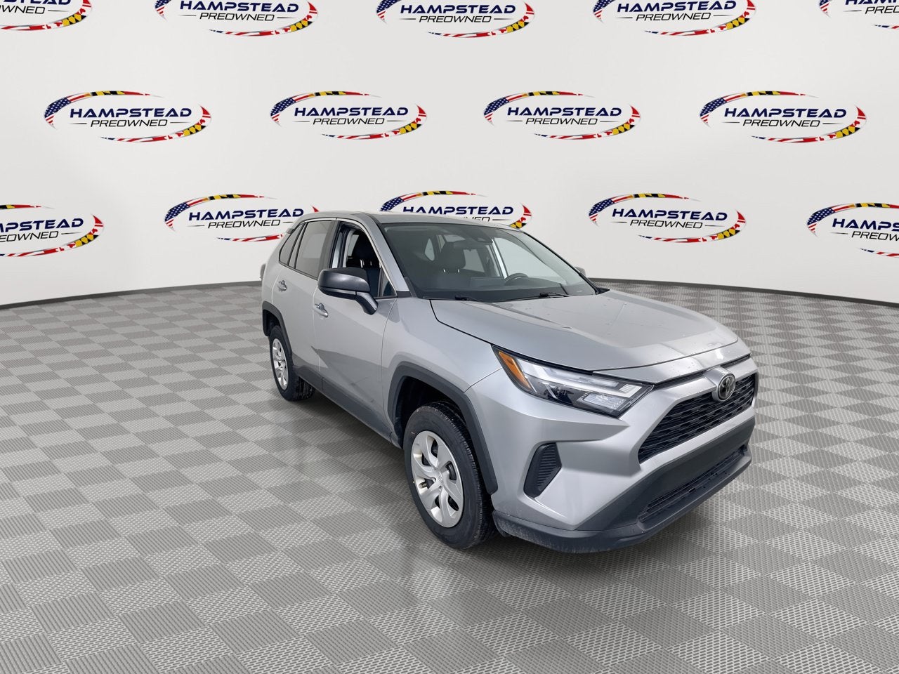 2025 Toyota RAV4 LE