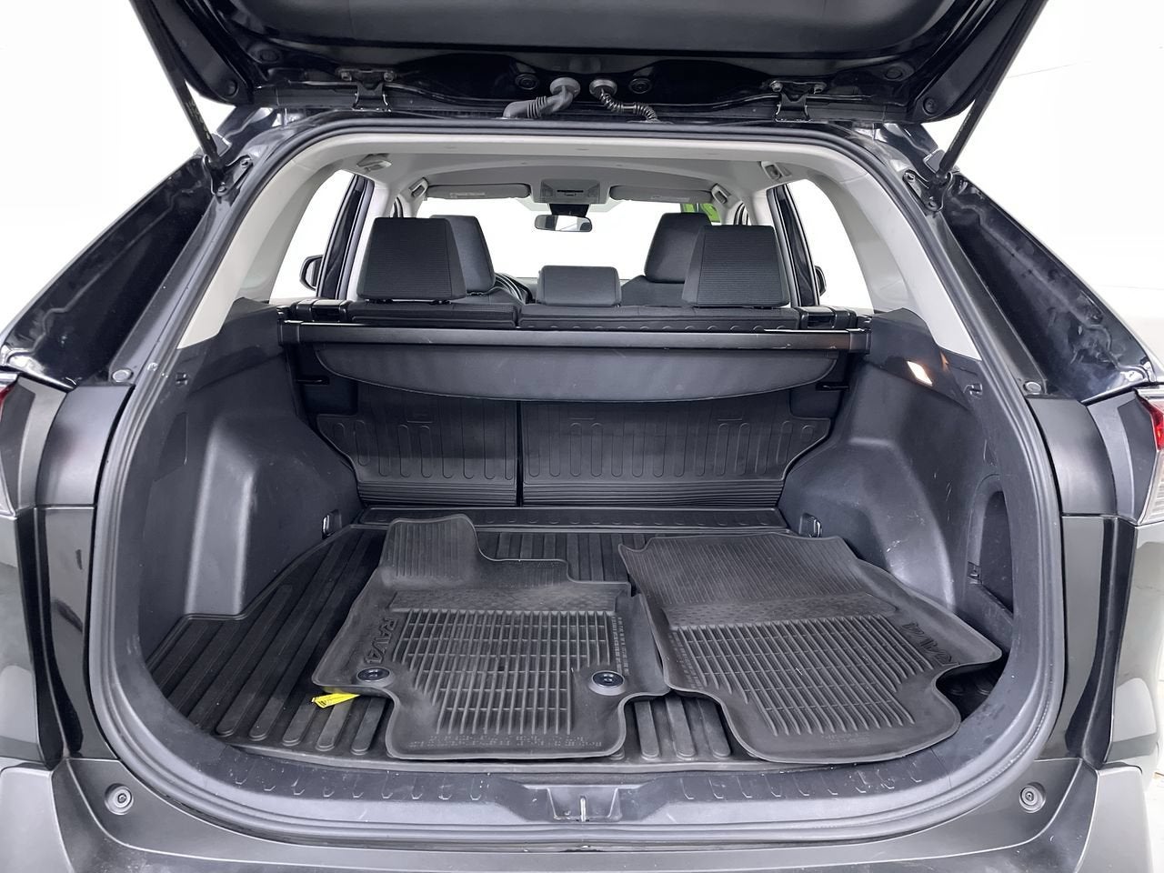 2021 Toyota RAV4 Hybrid Hybrid LE